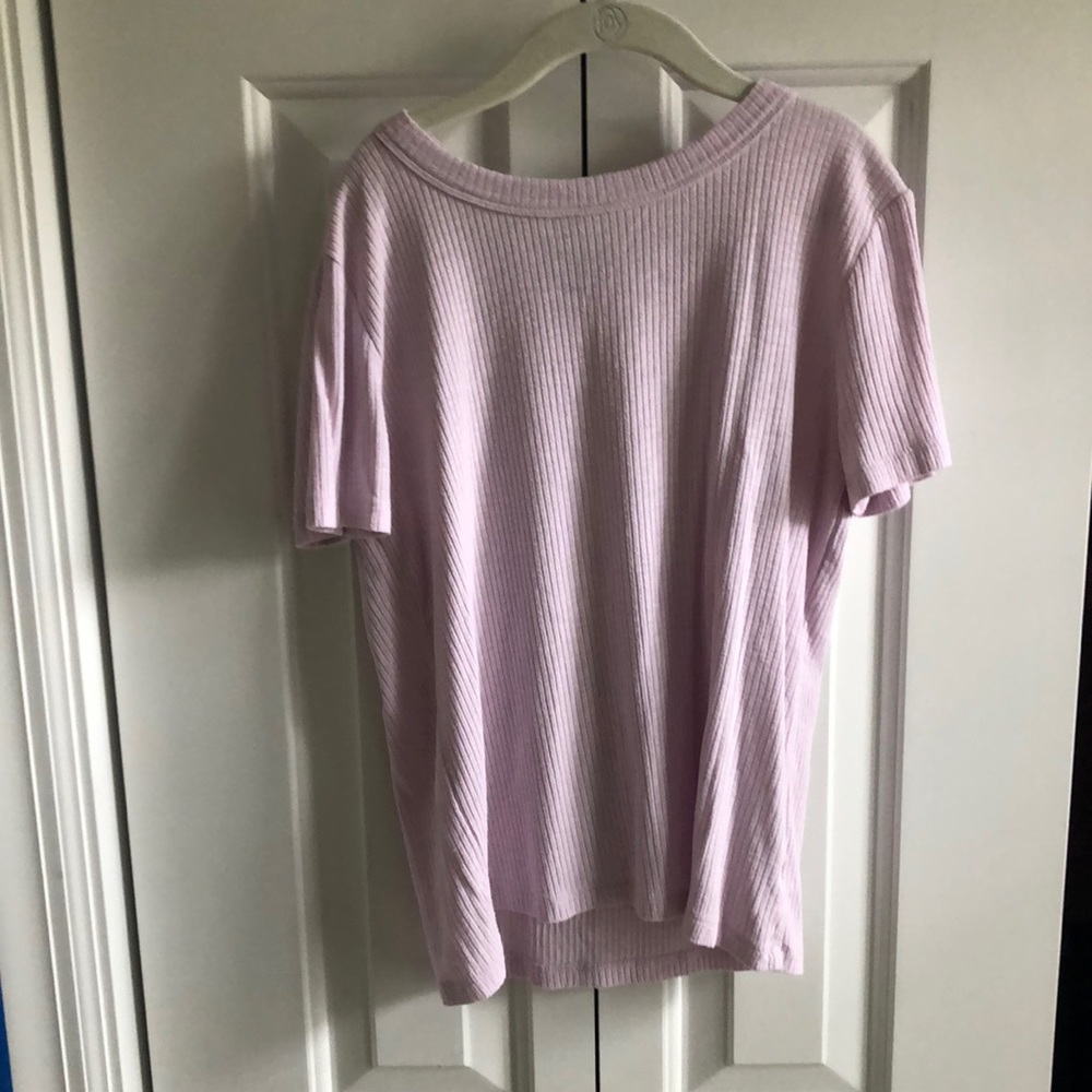 Arie lavender ribbed shirt.